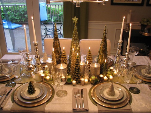 Gorgeous Christmas Table Decoration Ideas (18)