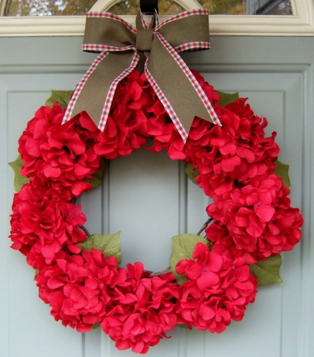 16 Beautiful Handmade Christmas Wreath Designs (13)