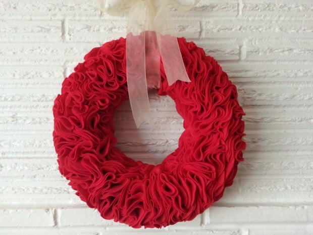 16 Beautiful Handmade Christmas Wreath Designs (2)