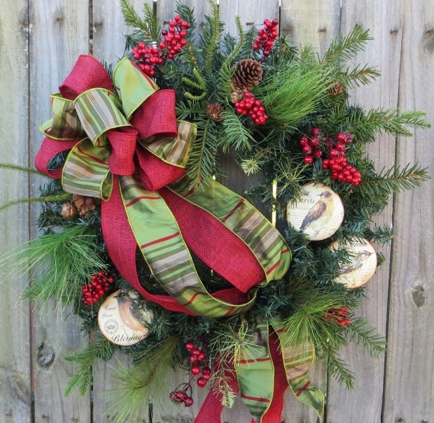 16 Beautiful Handmade Christmas Wreath Designs (4)