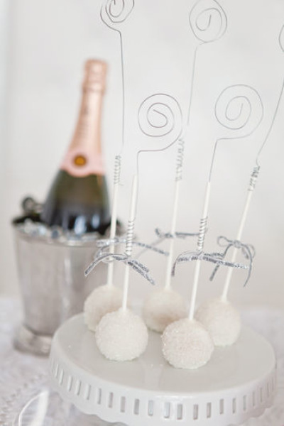 18 Awesome New Year’s Eve Party Ideas18 Awesome New Year’s Eve Party Ideas (16)