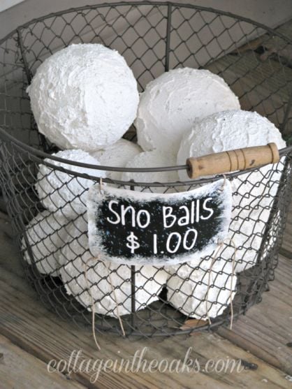 18 Easy DIY Winter Home Decor Projects   (9)