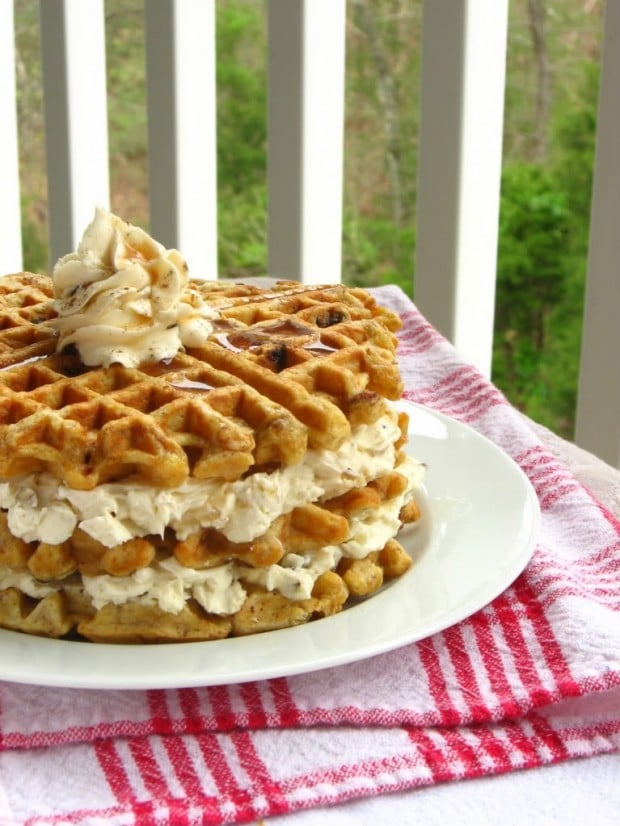 20 Great Waffle Recipes Perfect for Holiday Breakfast (16)