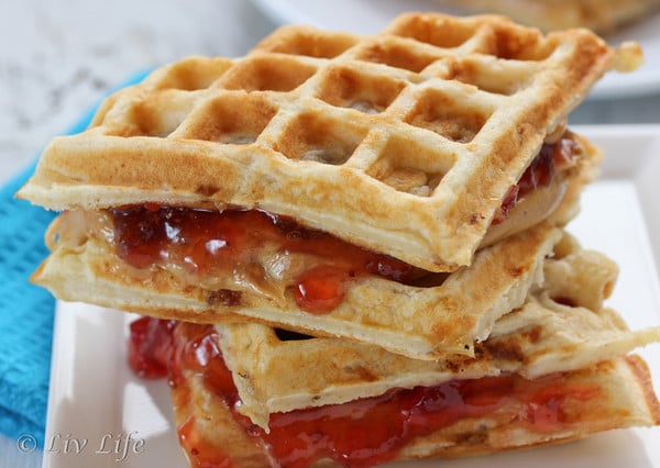 20 Great Waffle Recipes Perfect for Holiday Breakfast (19)