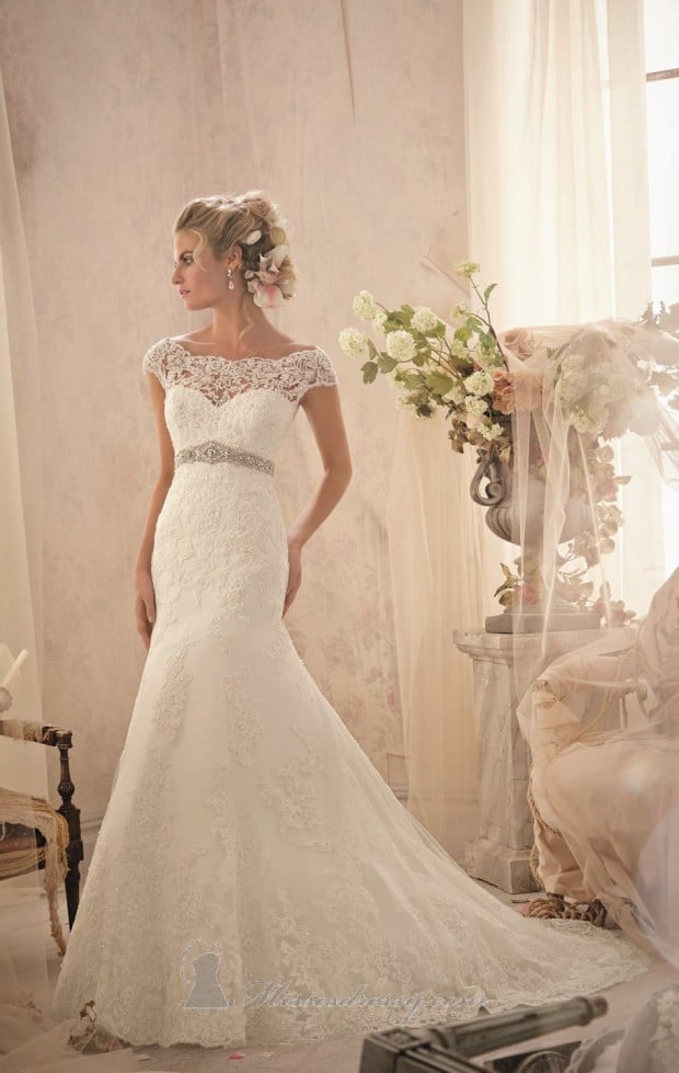 20 Lace Wedding Dresses for Romantic Brides (6)