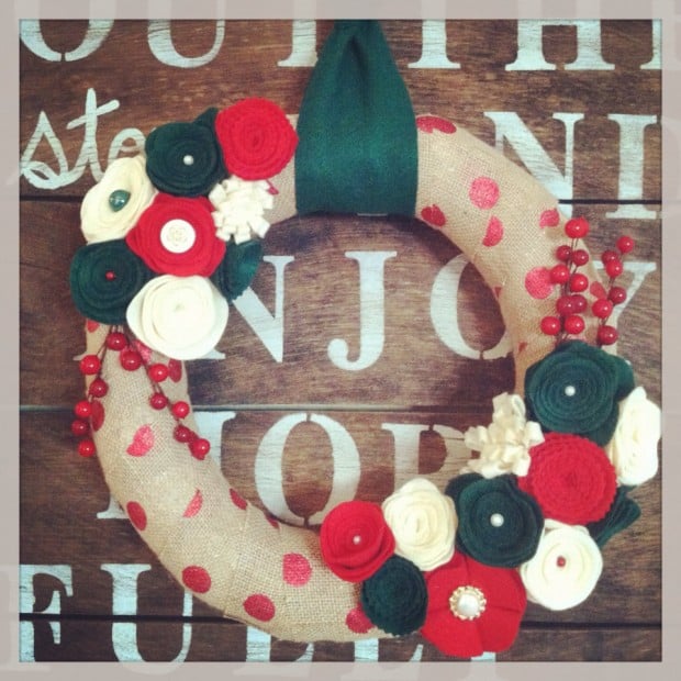 28 Fascinating Handmade Christmas Wreath Designs (17)