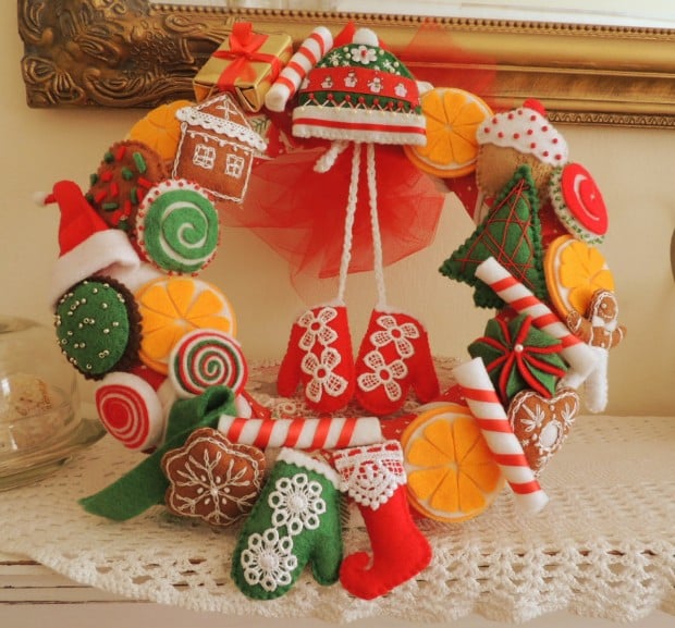 28 Fascinating Handmade Christmas Wreath Designs (20)