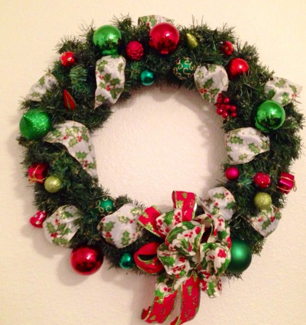 28 Fascinating Handmade Christmas Wreath Designs (3)