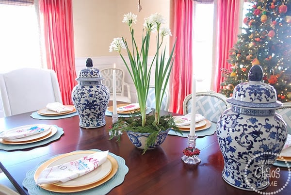 How to Decorate Your Dining Table For Christmas 20 Stunning Ideas (3)