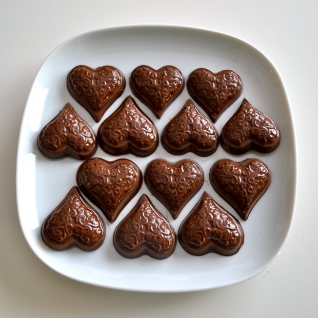 17 Tasty Valentine's Day Candy Ideas (12)