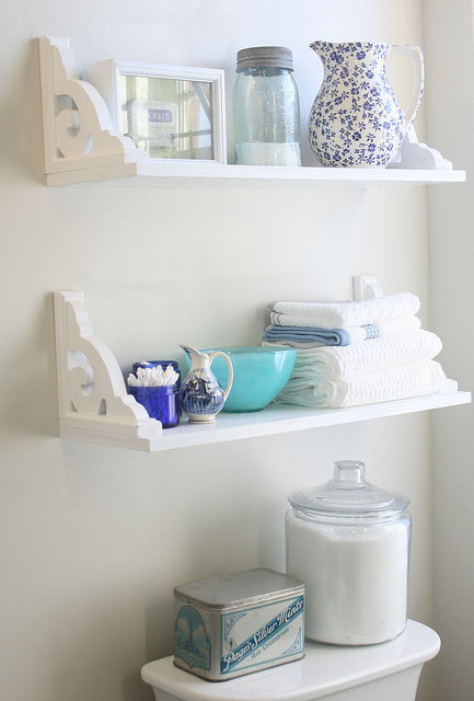 18 Interesting and Useful DIY Shelves for Your Home (4)
