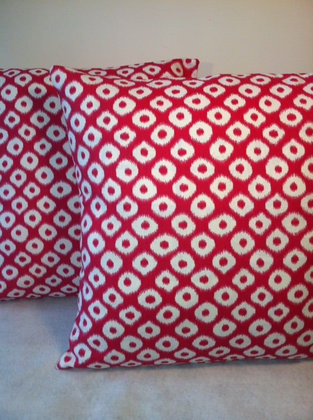 20 Charming Handmade Valentine's Day Pillow Designs (4)