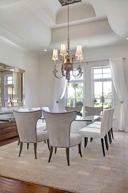 20 Luxury Dining Rooms in Traditional Style (12)