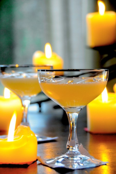 23 Romantic Cocktails for Valentine’s Day  (6)
