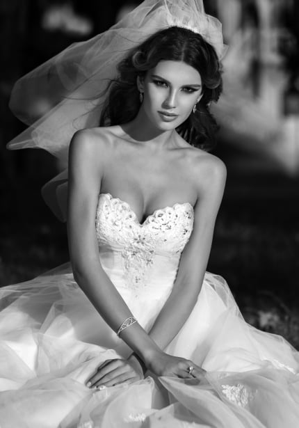 Bridal Collection One Love 2014 by Bien Savvy for the Woman in Love (18)