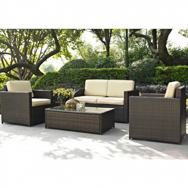 16 Relaxing Patio Conversation Set Designs for Spring (4)