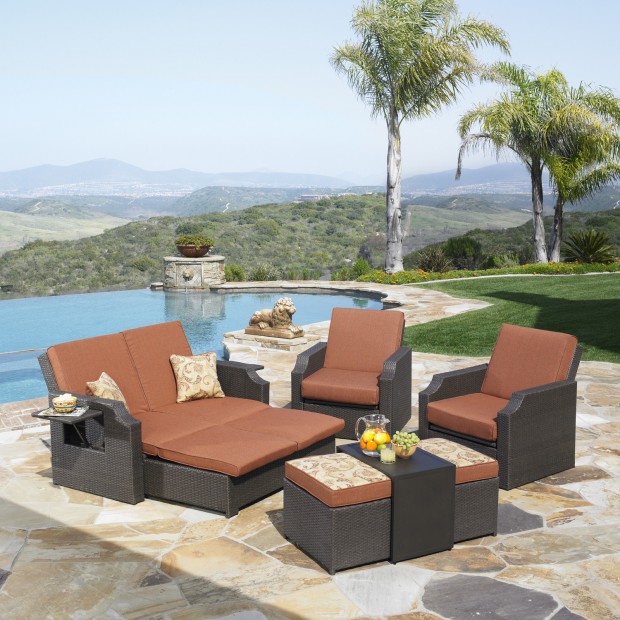16 Relaxing Patio Conversation Set Designs for Spring (9)