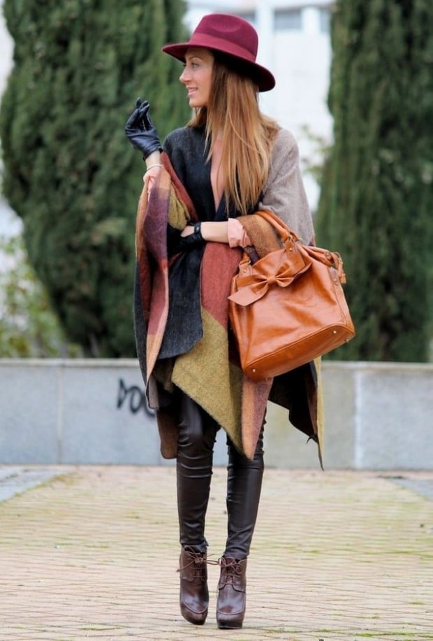 17 Amazing Outfit Ideas with Capes and Ponchos  (9)