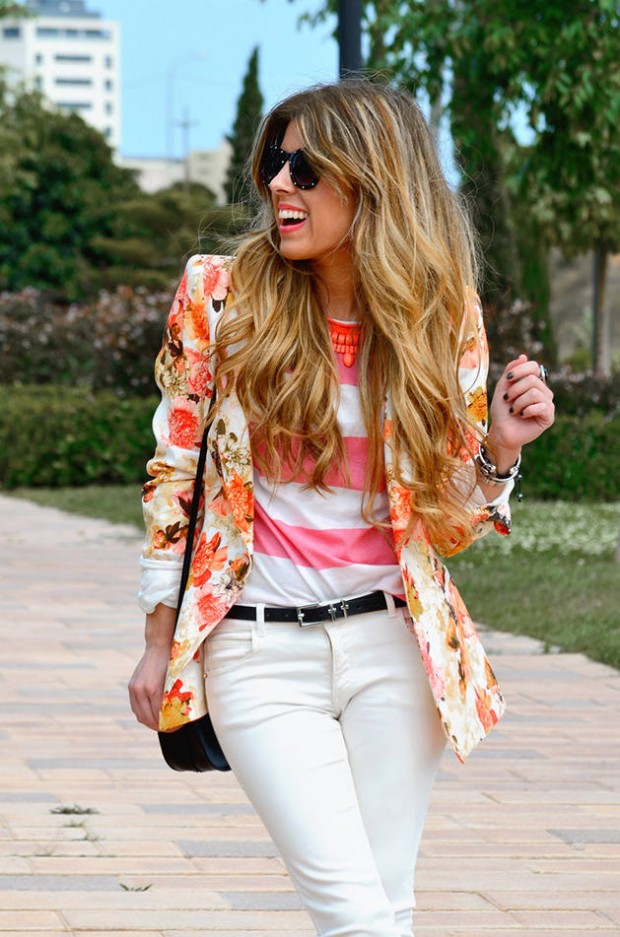 17 Amazing Outfit Ideas with Colored Blazers for Stylish Spring Look (9)