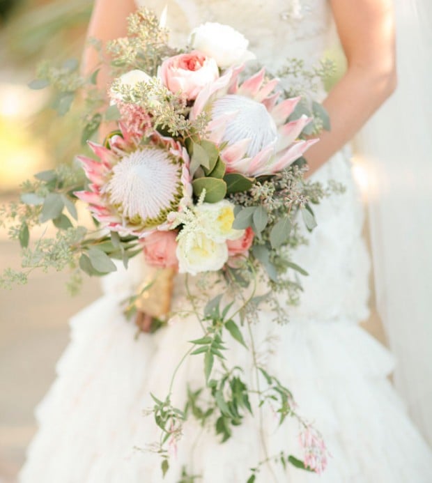 17 Romantic Spring Wedding Bouquets (8)