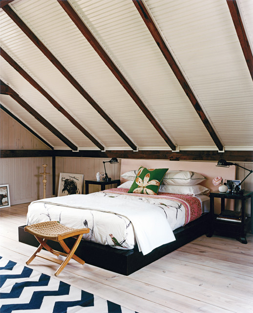 19 Smart Attic Bedroom Design Ideas (12)
