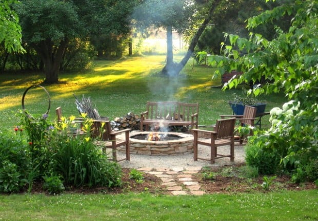 20 Great Fire Pit Ideas for Your Outdoor Area (11)