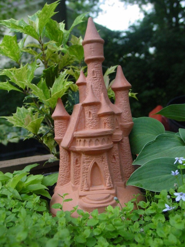 23 Fairy Tale Miniature Garden Decorations (11)