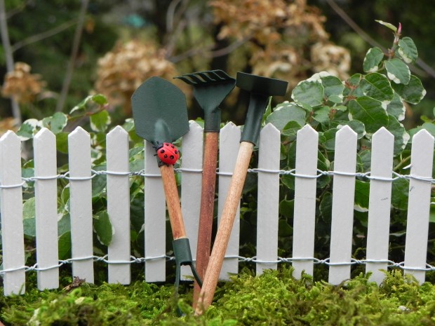 23 Fairy Tale Miniature Garden Decorations (20)