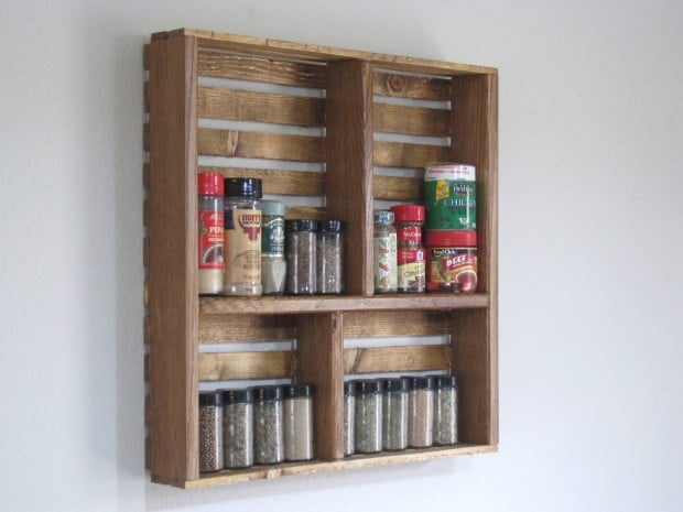 16 Handy DIY Projects From Old Wooden Crates (1)