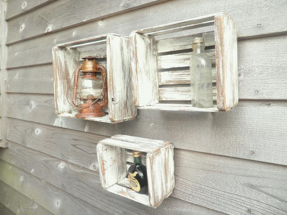 16 Handy DIY Projects From Old Wooden Crates - Style Motivation
