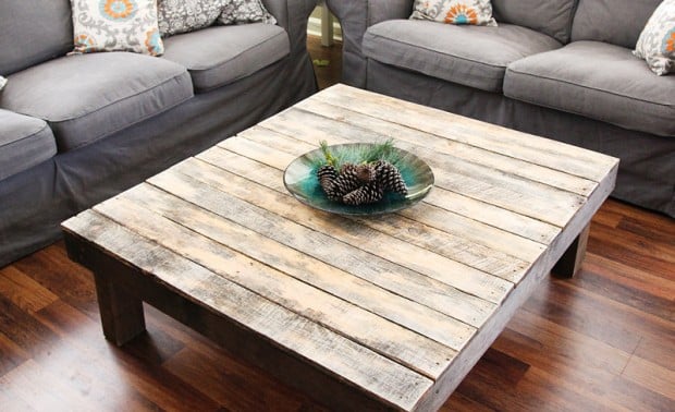 22 Country Style DIY Projects From Reclaimed Wood (1)