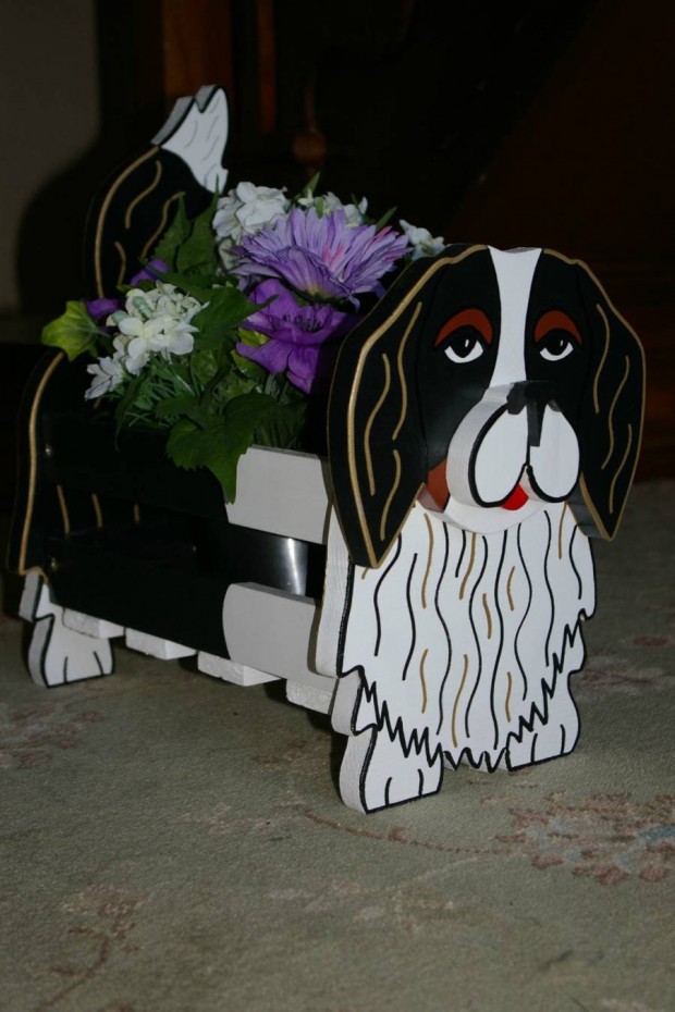 24 Outstandingly Cute DIY Canine Planters (10)