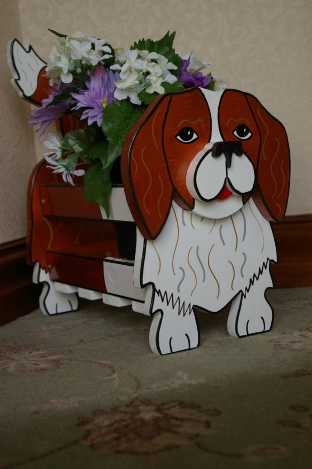 24 Outstandingly Cute DIY Canine Planters (23)