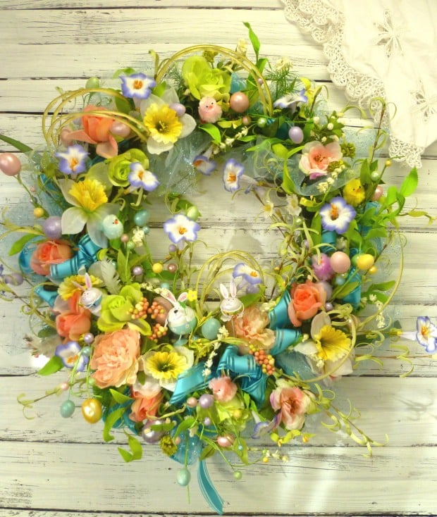 26 Creative and Easy Handmade Easter Wreath Designs (22)