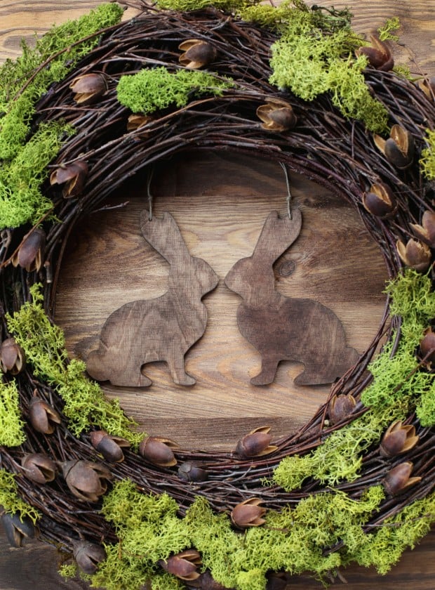 26 Creative and Easy Handmade Easter Wreath Designs (7)