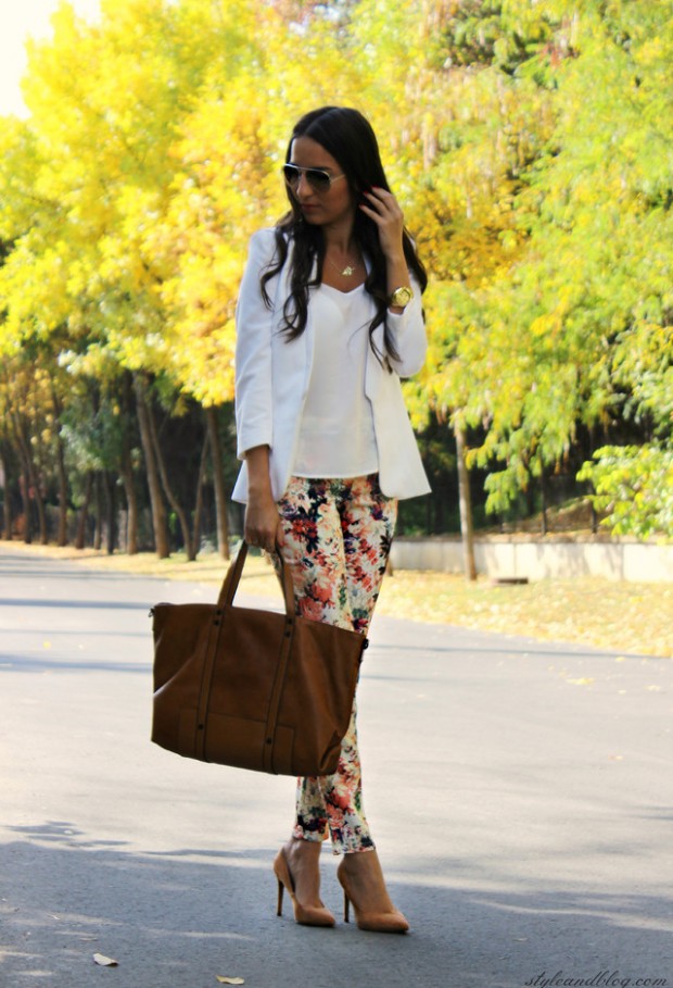 17 Amazing Outfit Ideas with Floral Pants (11)