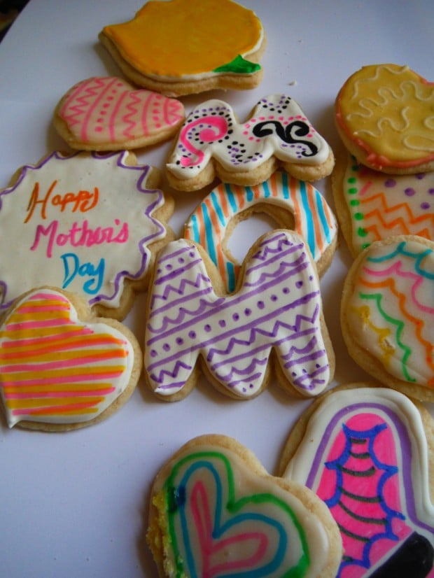 17 Delicious Mother's Day Cookie Recipes (14)