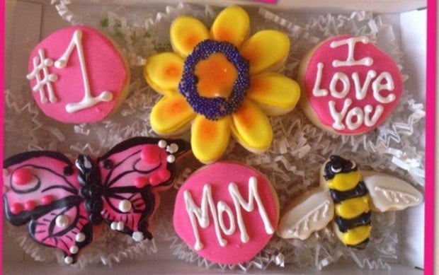 17 Delicious Mother's Day Cookie Recipes (5)