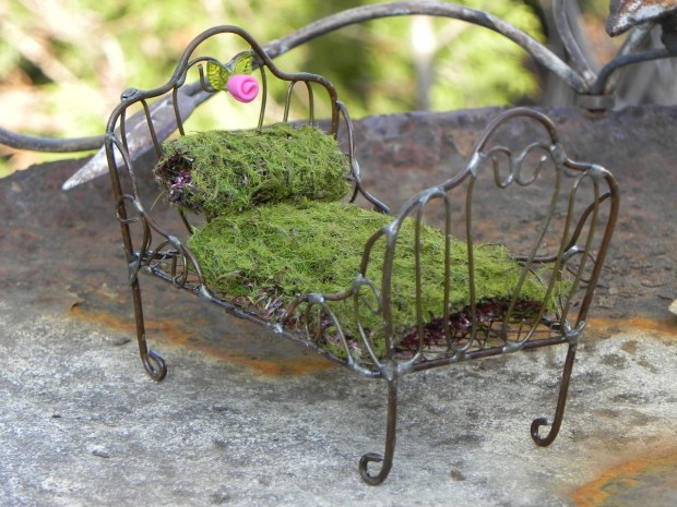 18 Charming Miniature Fairy Garden Decorations (5)