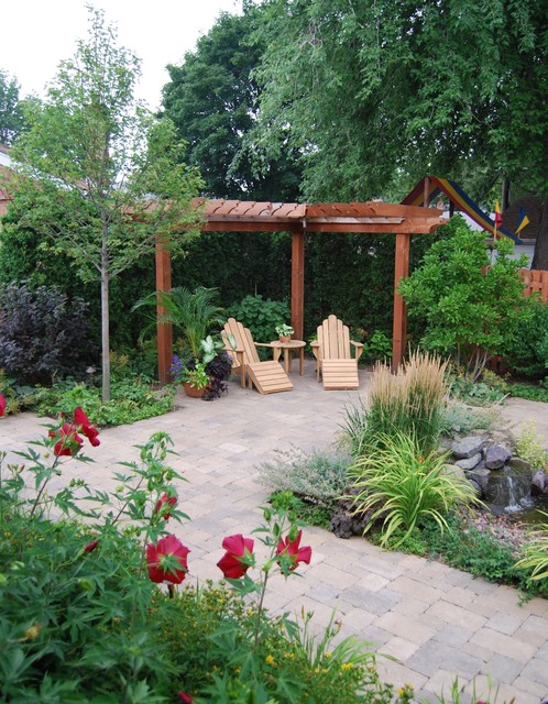 18 Landscaping Ideas for Small Backyards (7)