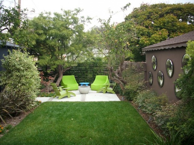 18 Landscaping Ideas for Small Backyards (9)