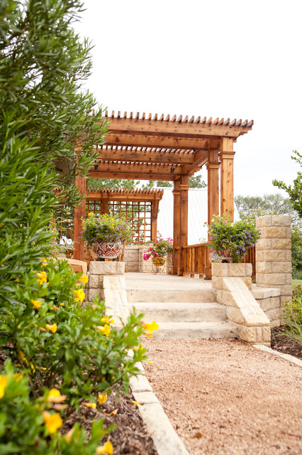 18 Lovely Pergola Design Ideas for Your Outdoor Area (2)