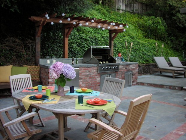 20 Amazing Patio Design Ideas with Outdoor Barbecue (15)