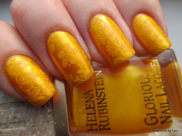 Different Shades of Yellow on Your Nails for Crazy Summer Nail Design (12)
