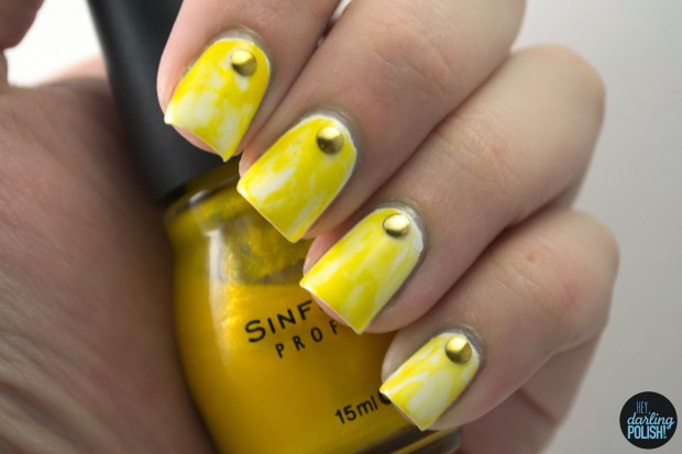 Different Shades of Yellow on Your Nails for Crazy Summer Nail Design (9)