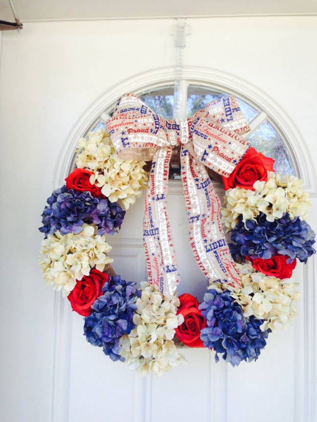 15 Festive Handmade 4th of July Wreath Designs (11)