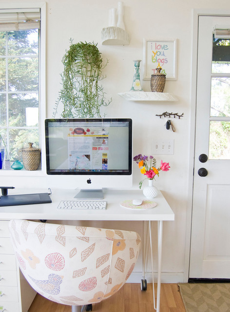 Pretty and girly home office (17)