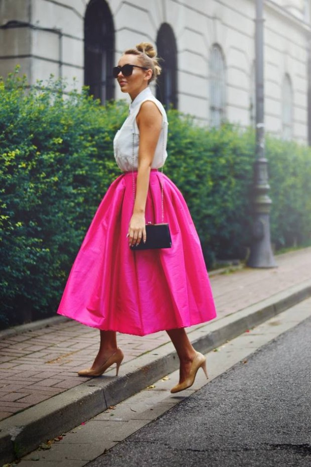 17 Trendy Street Style Looks to Inspire Your Next Outfit (7)