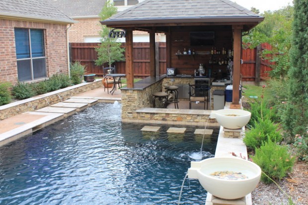 Amazing Pool Design Ideas for Your Small Backyard Area (15)