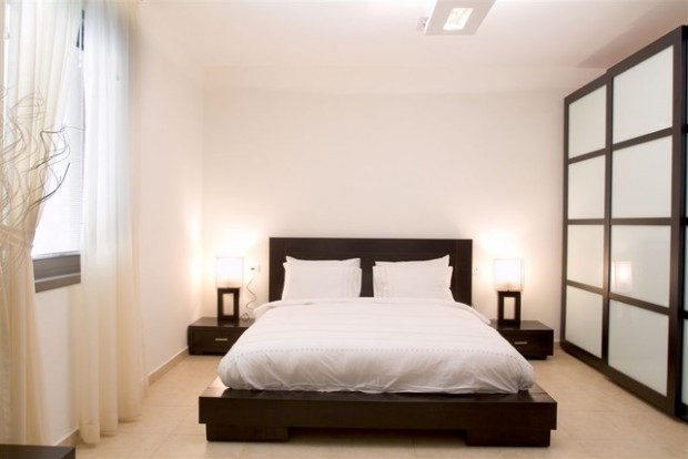 18 Elegant Minimalist Bedroom Design Ideas  LushZone